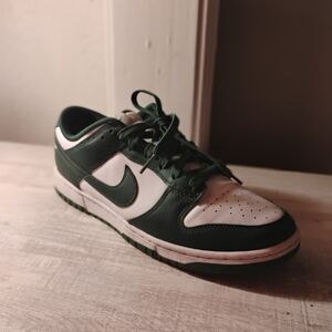 Michigan State Nike Dunks Low Men's 8.5